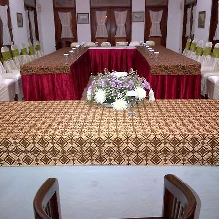 Hotel Tidar Malang Bagian luar foto
