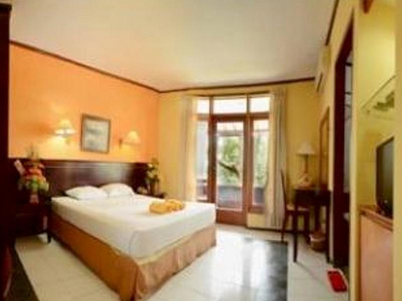 Hotel Tidar Malang Bagian luar foto