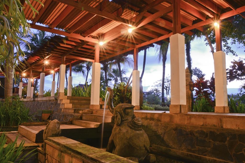 Hotel Tidar Malang Bagian luar foto